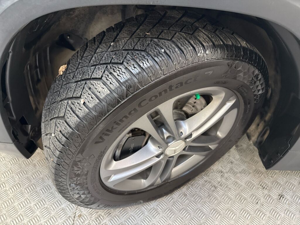 Mercedes-Benz GLA 2020 Valkoinen