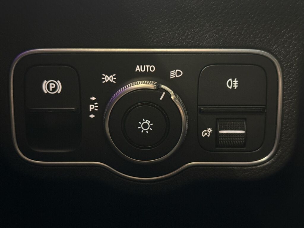 Mercedes-Benz GLA 2020 Valkoinen