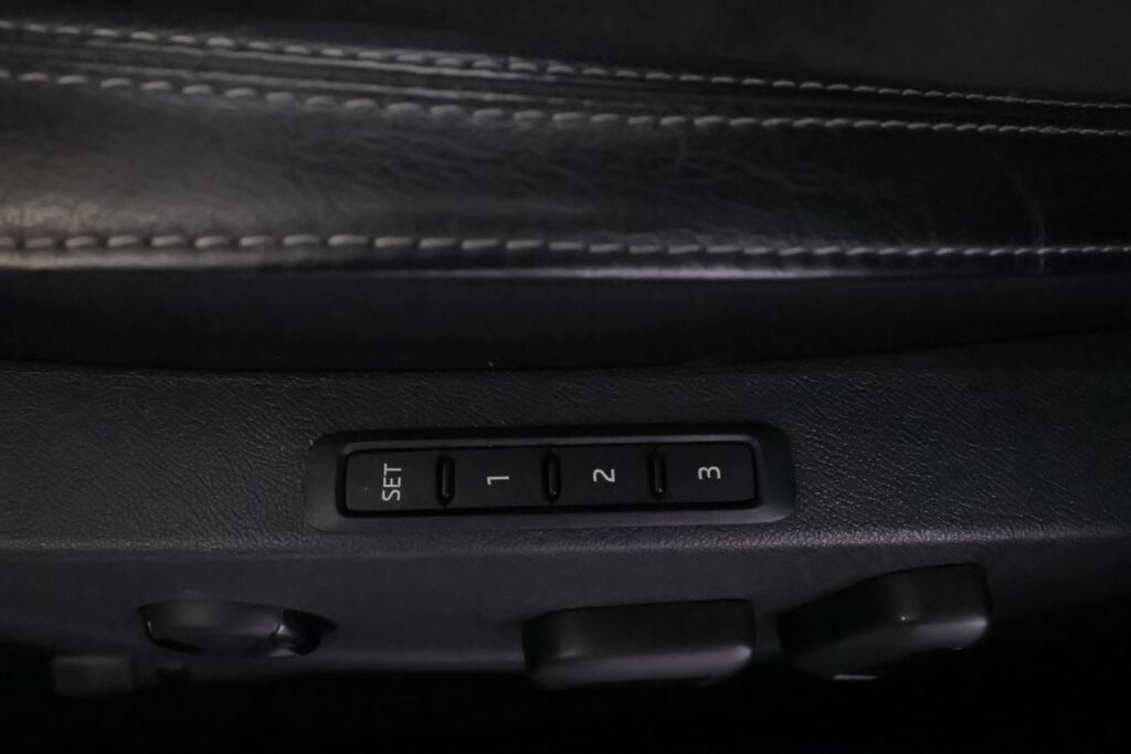 Skoda Octavia 2020 Valkoinen