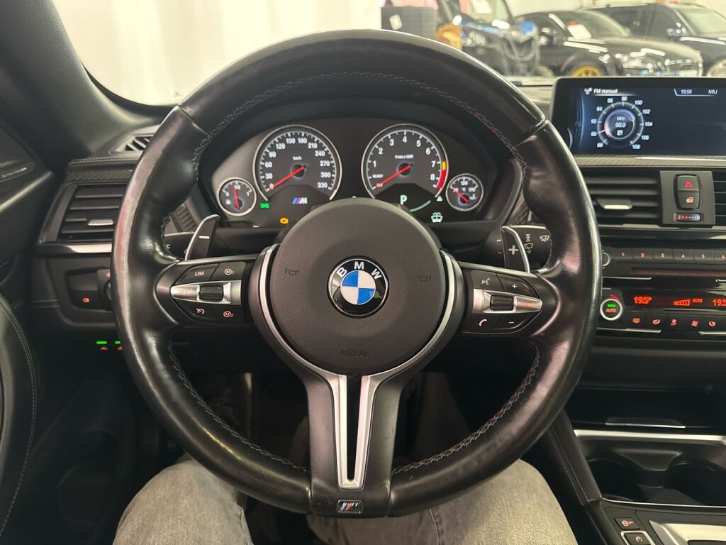 BMW M4 2015 Valkoinen