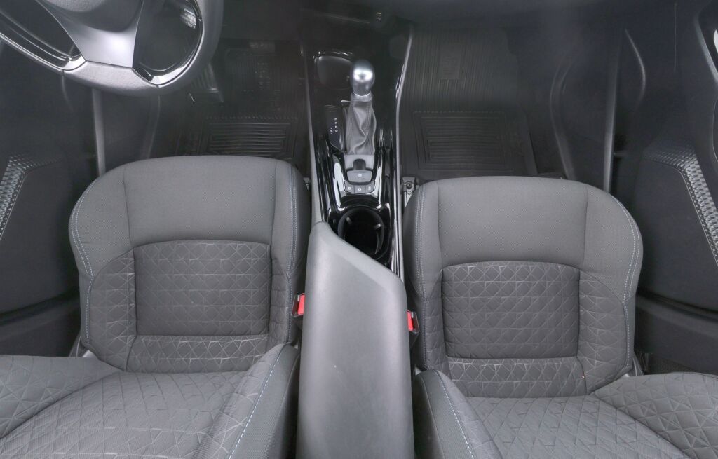 Toyota C-HR 2020 Harmaa