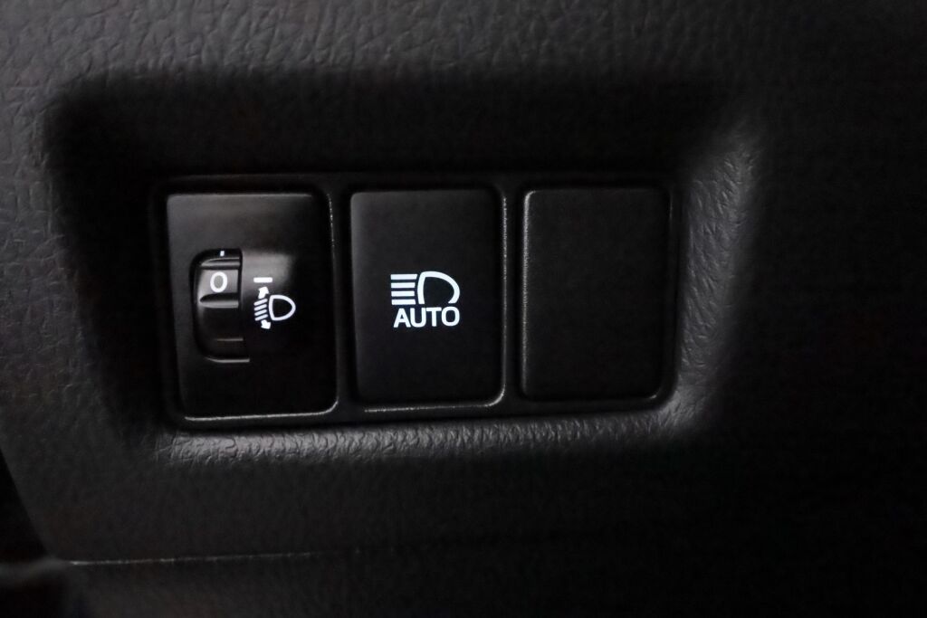 Toyota C-HR 2020 Harmaa