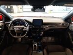 Ford Focus 2020 Punainen