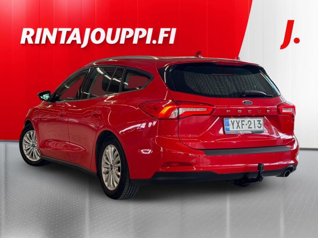 Ford Focus 2020 Punainen