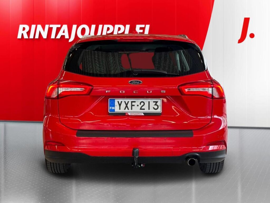 Ford Focus 2020 Punainen