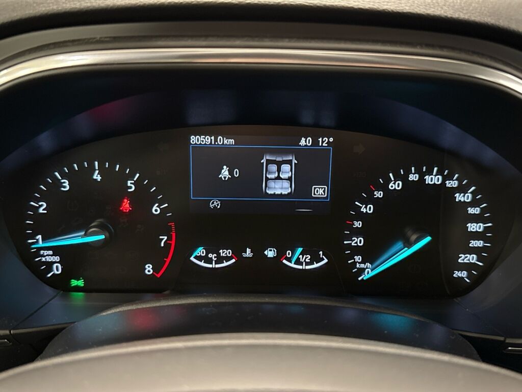 Ford Focus 2020 Sininen