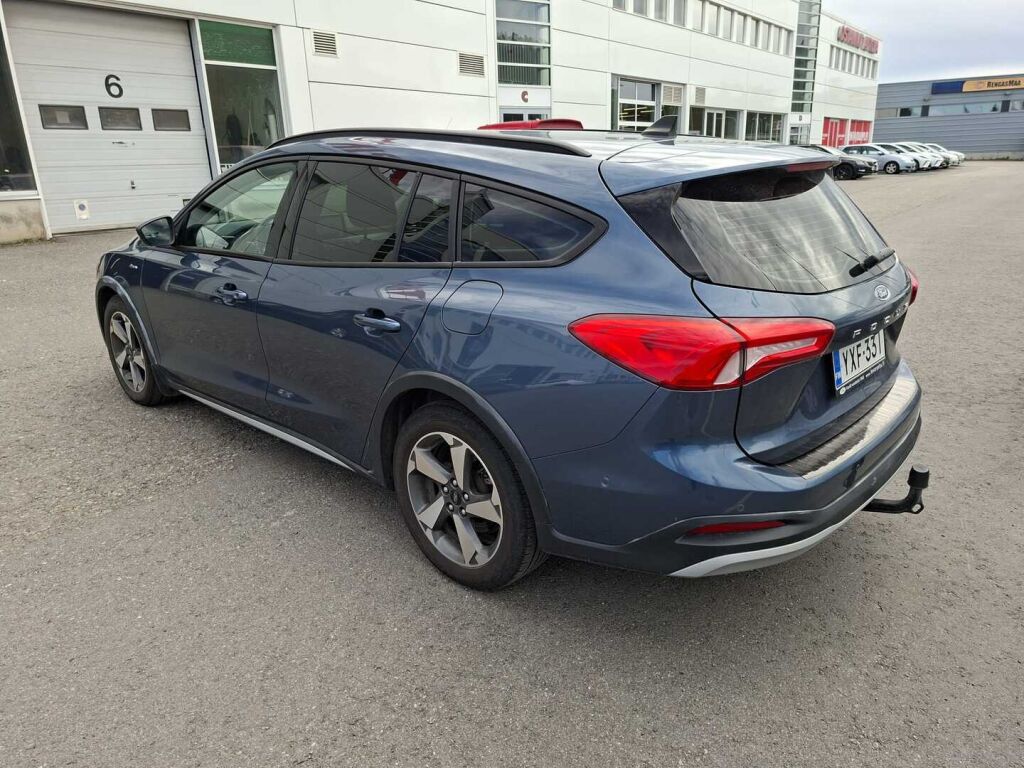 Ford Focus 2020 Sininen