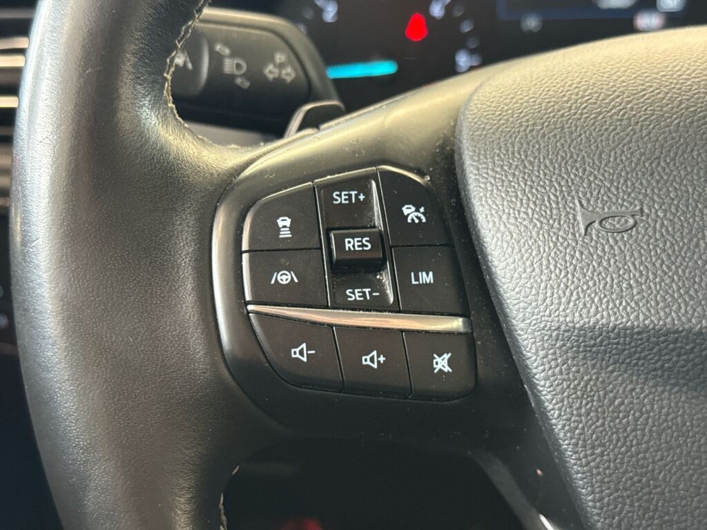 Ford Focus 2020 Harmaa