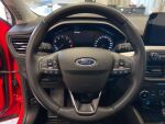 Ford Focus 2020 Punainen