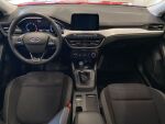 Ford Focus 2020 Punainen