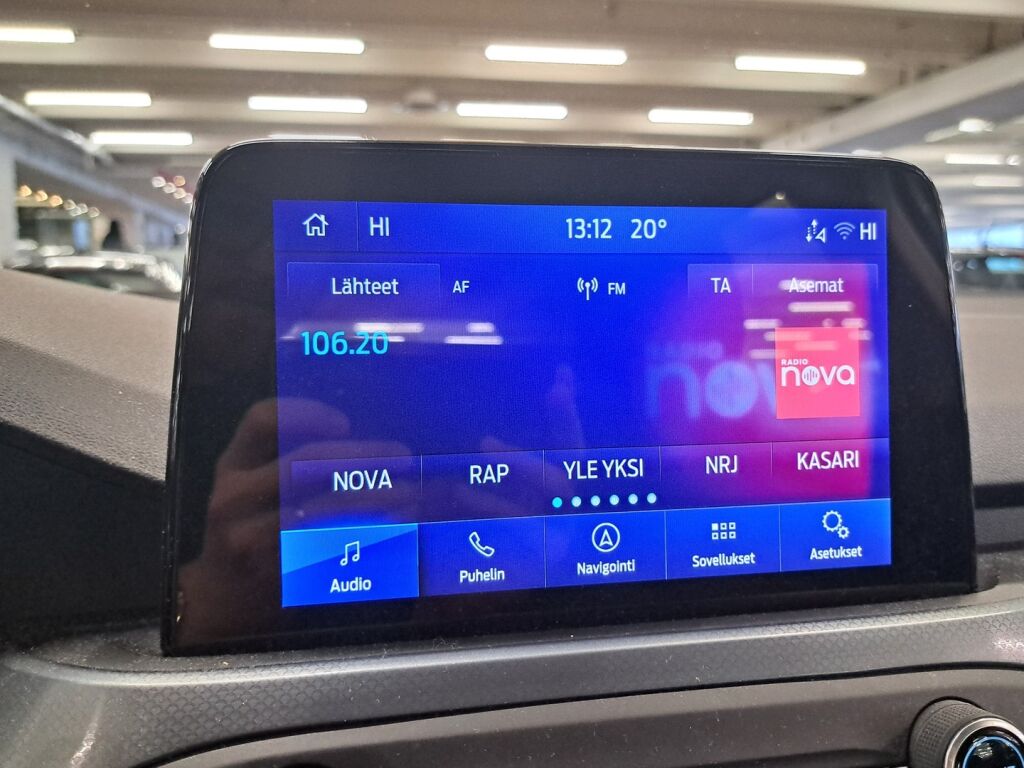 Ford Focus 2020 Valkoinen