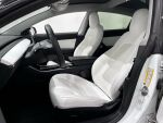 Tesla Model 3 2019 Valkoinen