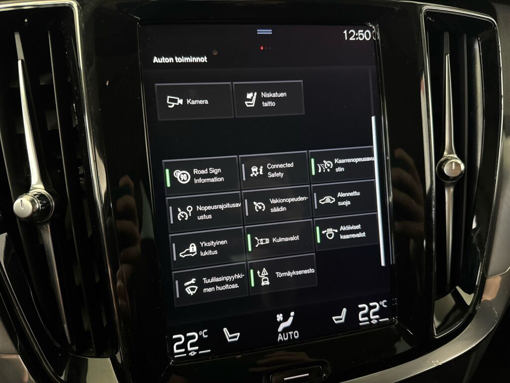 Volvo V60 2020 Valkoinen