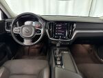 Volvo V60 2020 Valkoinen