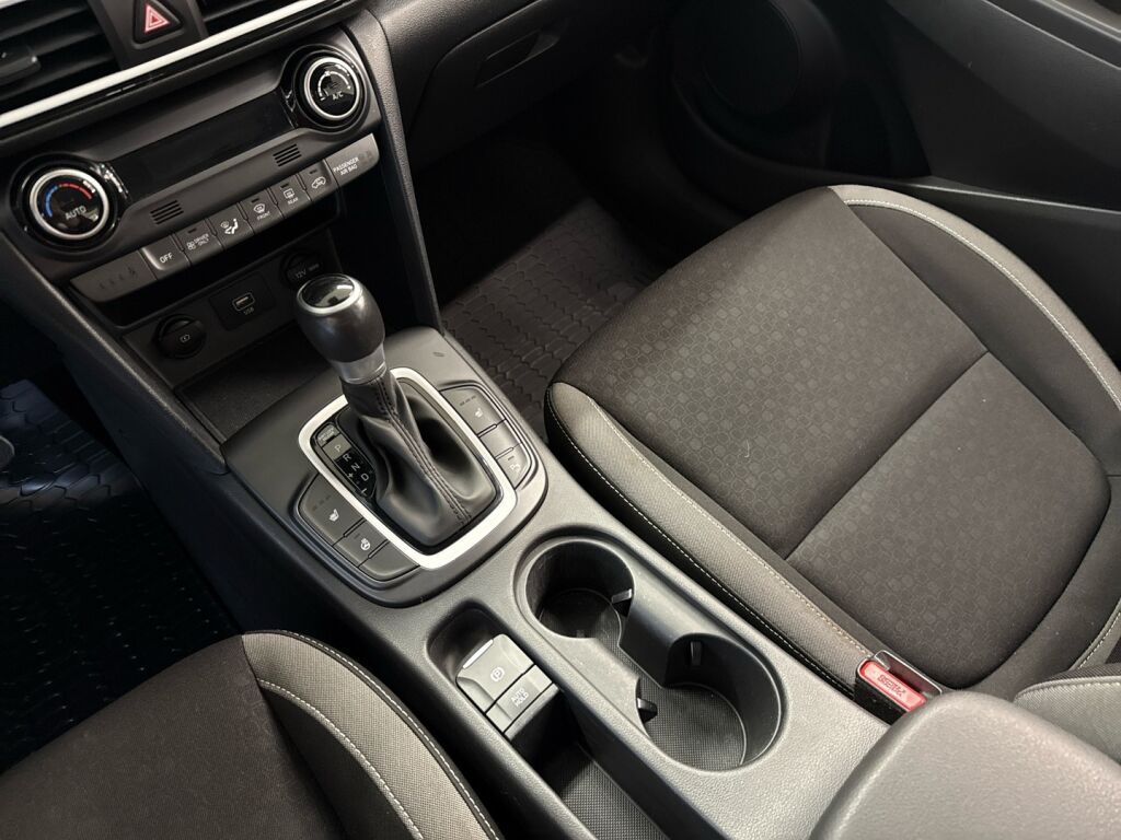 Hyundai KONA 2021 Valkoinen