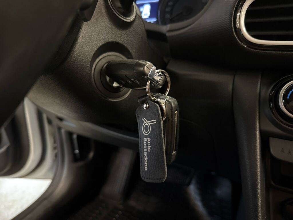 Hyundai KONA 2021 Valkoinen