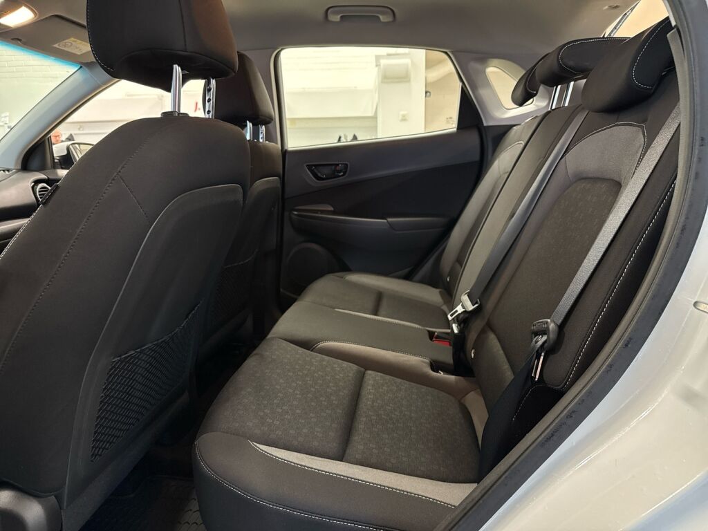 Hyundai KONA 2021 Valkoinen