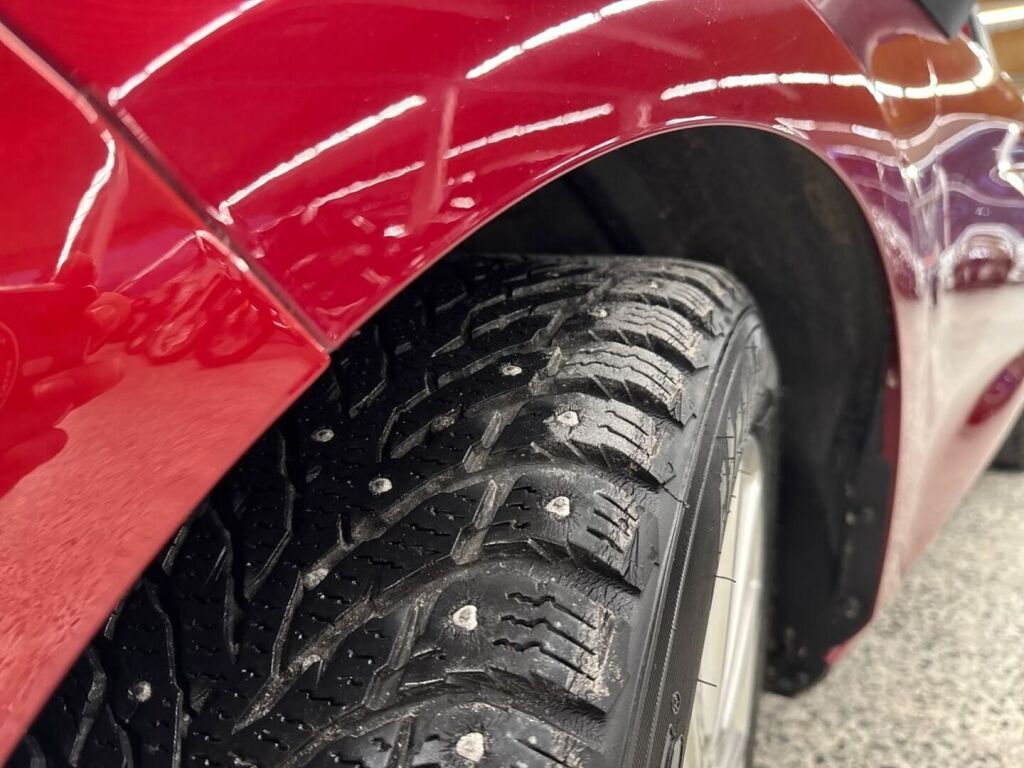 Ford Fiesta 2020 Punainen