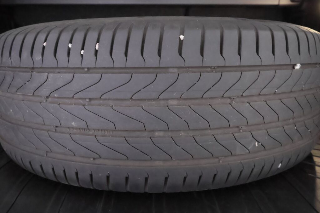 Ford Mondeo 2020 Punainen