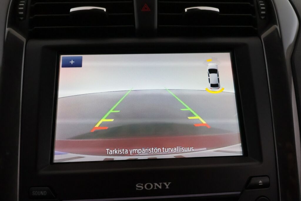 Ford Mondeo 2020 Punainen