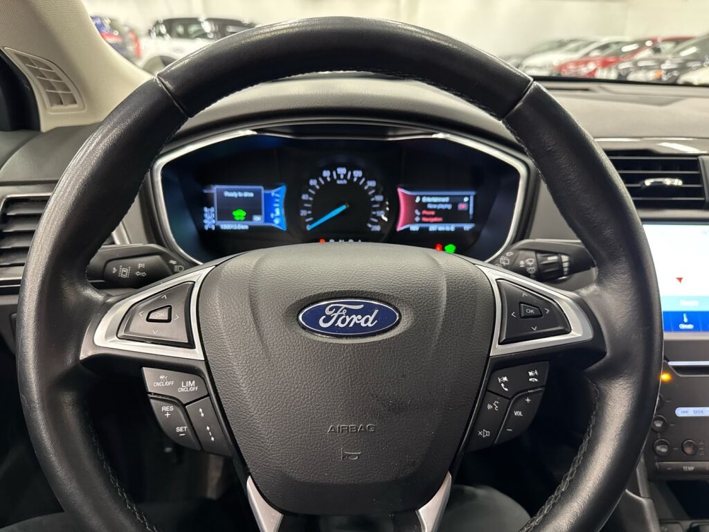 Ford Mondeo 2020 Sininen