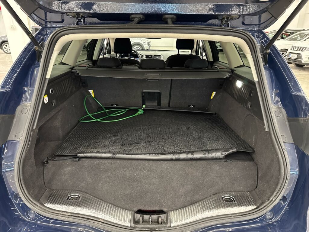 Ford Mondeo 2020 Sininen