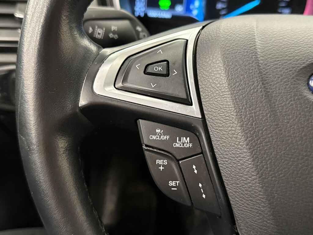 Ford Mondeo 2020 Sininen
