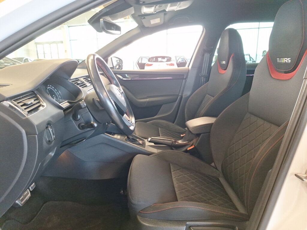 Skoda Octavia 2020 Valkoinen