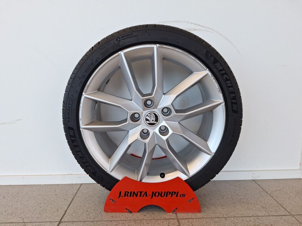 Skoda Octavia 2020 Valkoinen