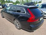 Volvo V90 2021 Musta