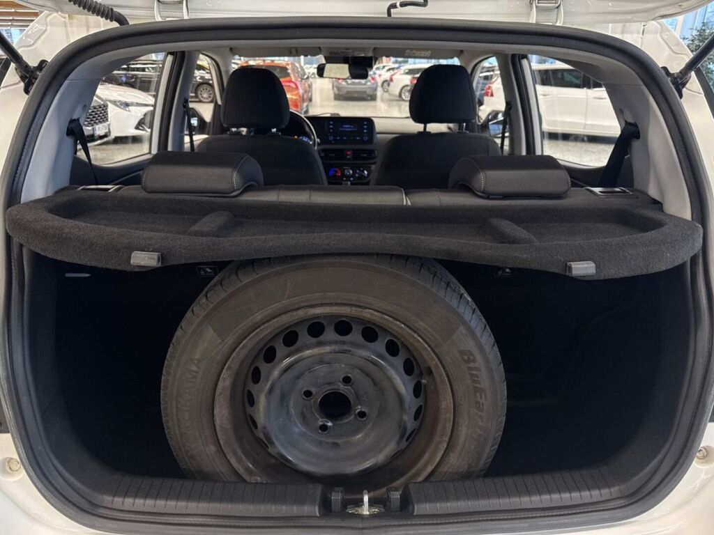 Hyundai i10 2020 Valkoinen