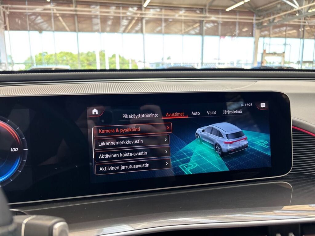 Mercedes-Benz EQC 2020 Valkoinen