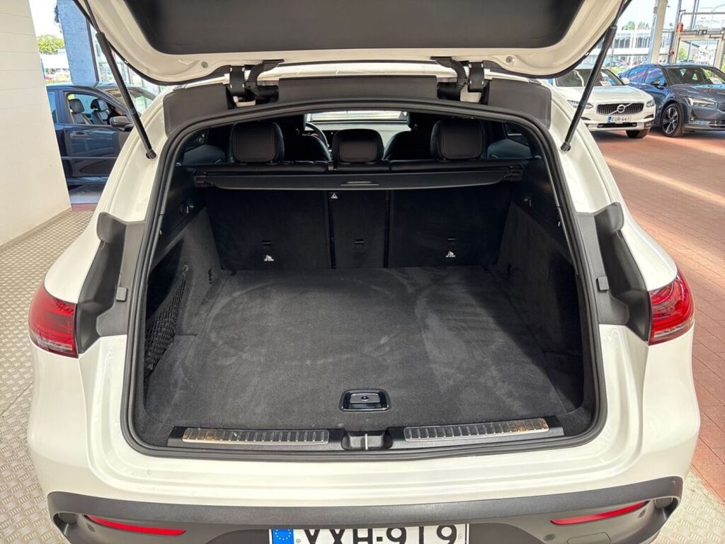 Mercedes-Benz EQC 2020 Valkoinen