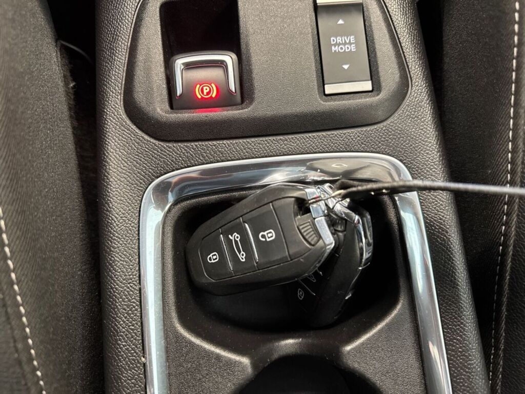 Opel Corsa-e 2020 Oranssi