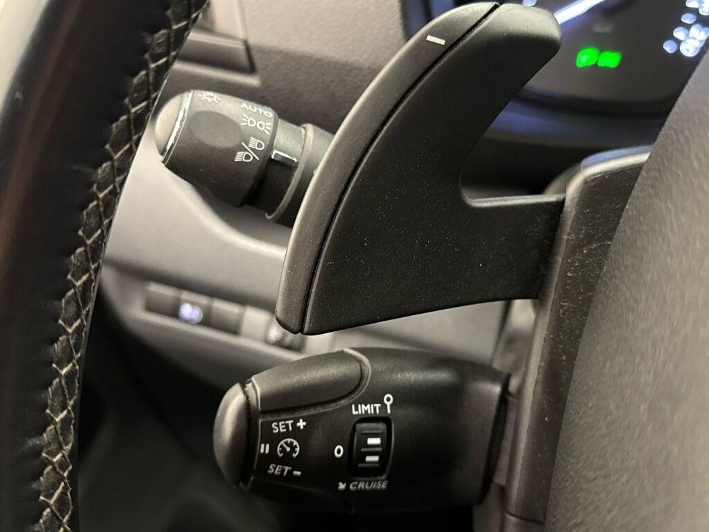 Opel Vivaro 2020 Harmaa