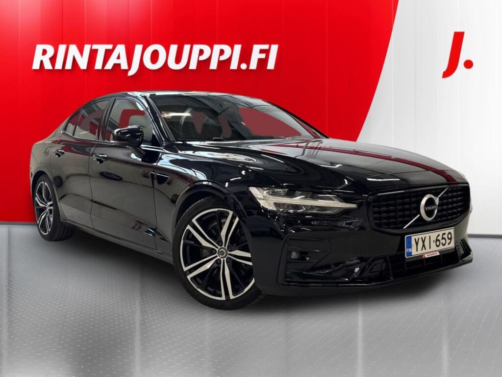 Volvo S60 2020 Musta