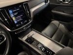 Volvo S60 2020 Musta