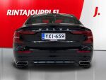Volvo S60 2020 Musta