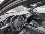 Volvo S60 2020 Musta