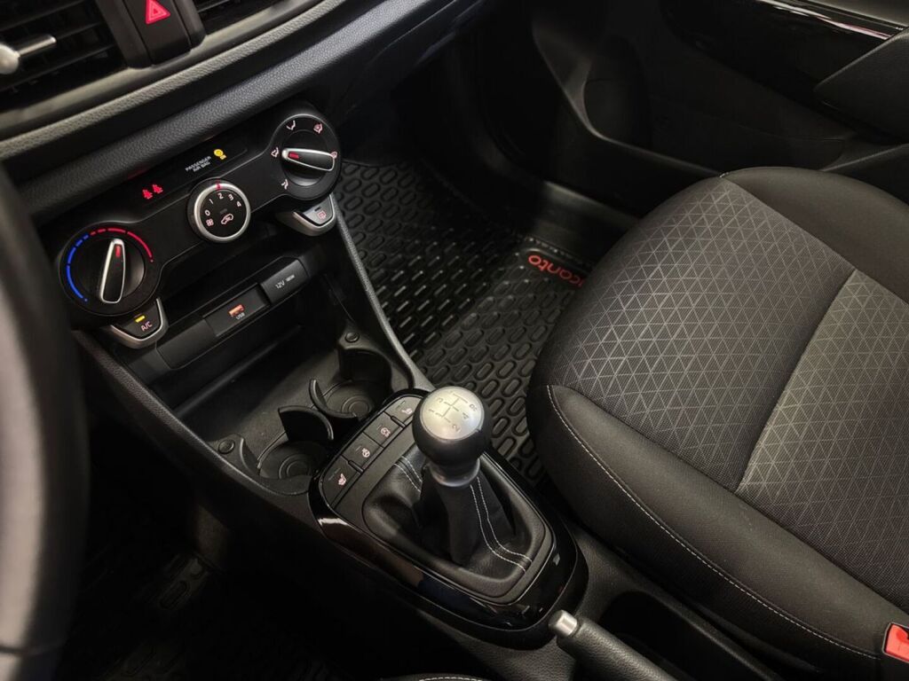 Kia Picanto 2021 Sininen