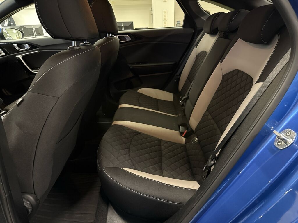 Kia ProCeed 2021 Sininen