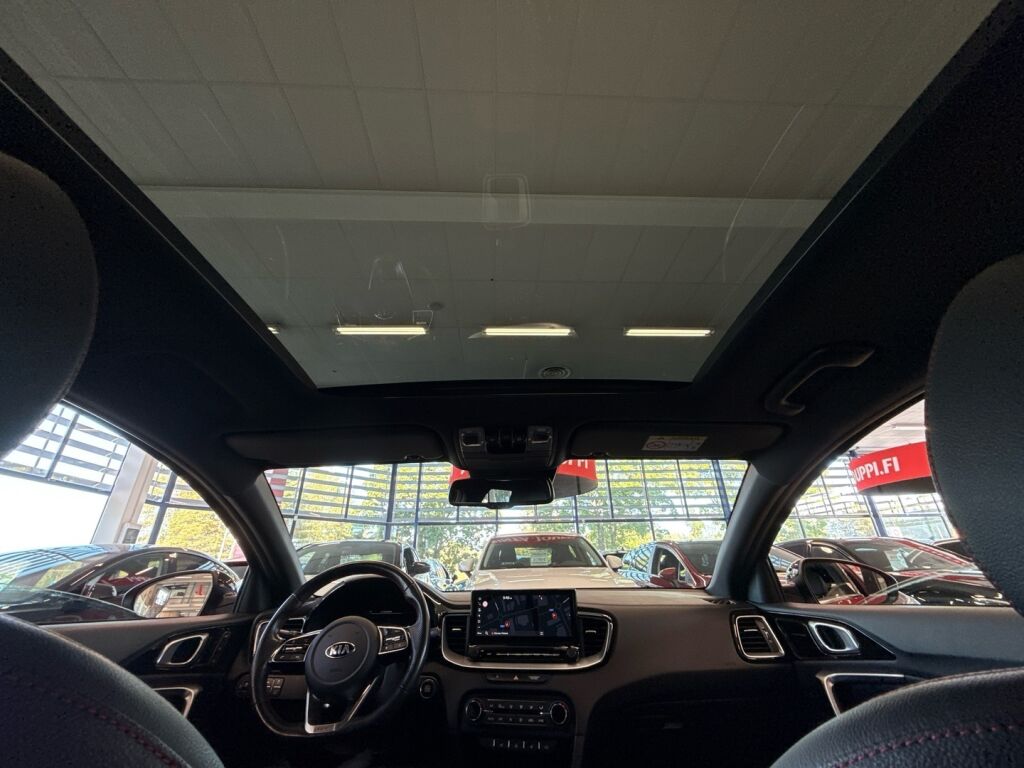 Kia ProCeed 2021 Punainen