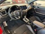Kia ProCeed 2021 Punainen