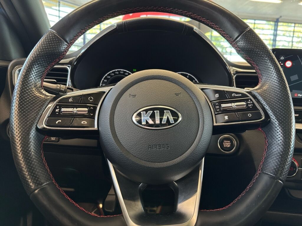 Kia ProCeed 2021 Punainen
