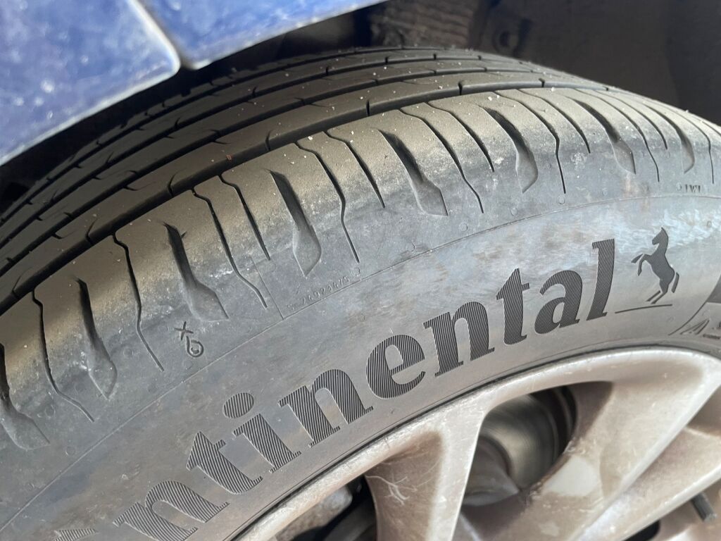 Opel Astra 2020 Sininen