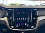 Volvo S60 2020 Musta