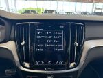 Volvo S60 2020 Musta