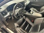 Volvo S60 2020 Musta