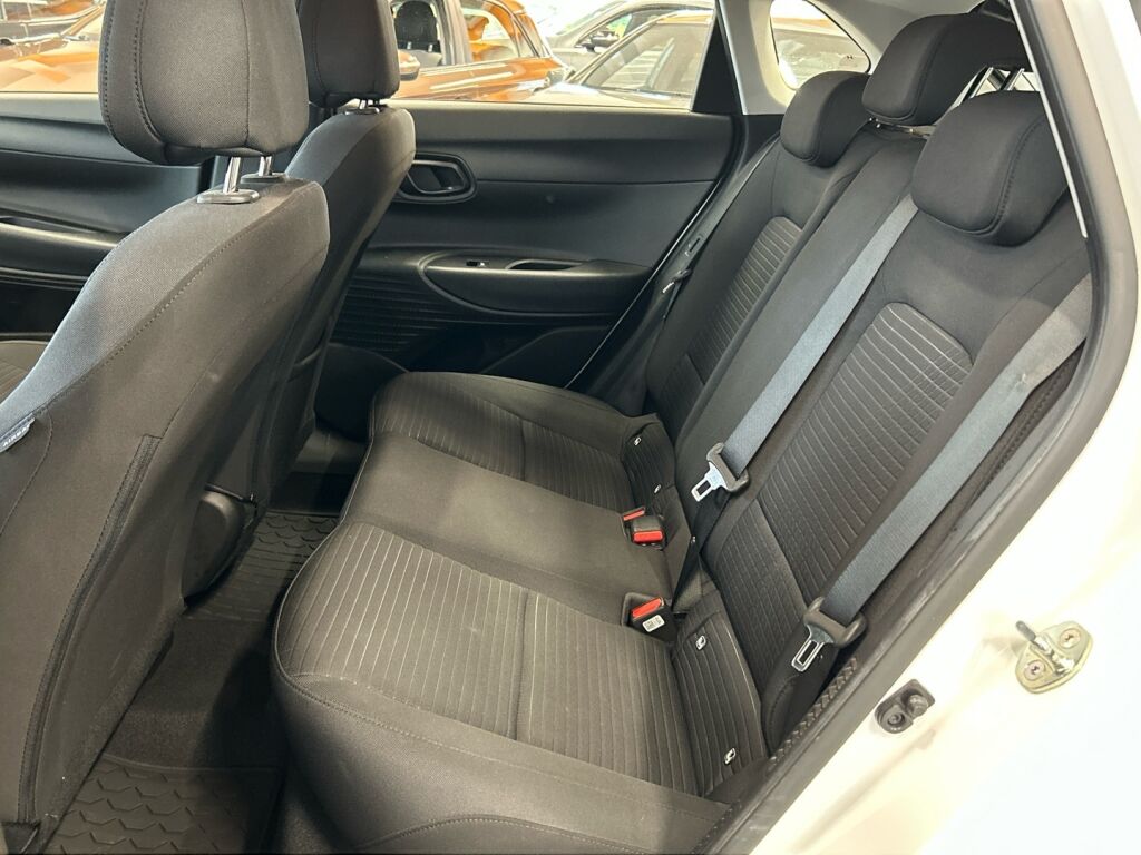 Hyundai i20 Hatchback 2022 Valkoinen