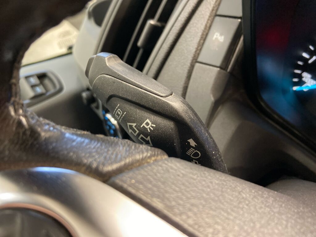 Ford Transit 2016 Valkoinen